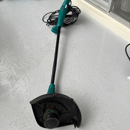 BＯＳＣＨ　草刈り機　100V　中古品
