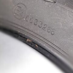 新品未使用 屋内保管 スタッドレスタイヤ　ホイル付の画像