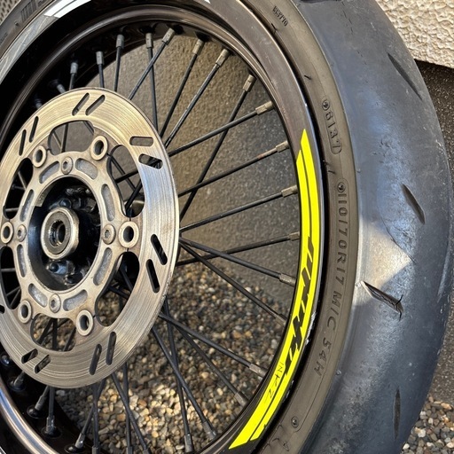 最終値下げKDX125モタードホイールタイヤセット (大ちゃん) 滝尾