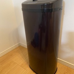 【お取引中】自動開閉ゴミ箱 45L
