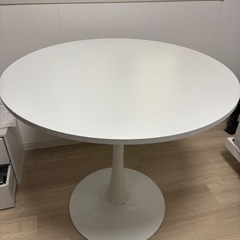 ホワイト　ラウンドテーブル　ダイニングテーブル