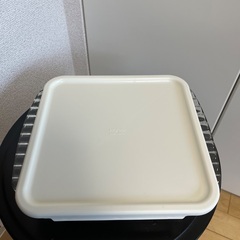 ハリオ　グラタン皿　保存容器の画像