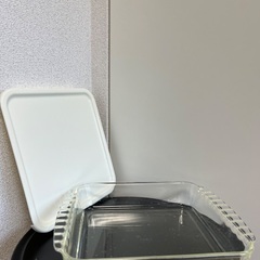 ハリオ　グラタン皿　保存容器の画像