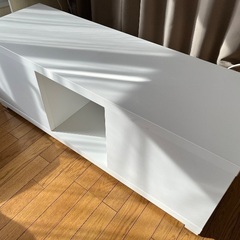 取りに来れる方限定 極美品 IKEA カラックス ホワイト (kwanbeck) 湘南台の収納家具《テレビ台》の中古あげます・譲ります ｜ジモティーで不用品の処分