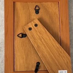 【未使用】建築家フランクロイドデザインの写真たての画像