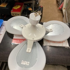 TAKIZUMI LEDペンダントライト PCH30018D [6畳 /昼光色]  リサイクルショップ宮崎屋　佐土原店　25.7.9Fの画像