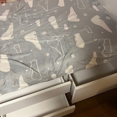 訳ありシングルベッド(決まりました)の画像