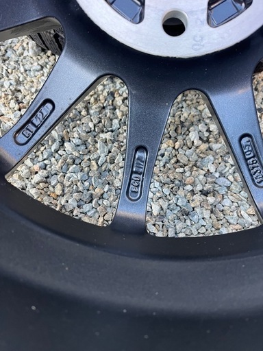 OBSERVE GIZ2（オブザーブ・ギズツー）｜タイヤ製品情報・検索｜TOYO TIRES（トーヨータイヤ）製品サイト