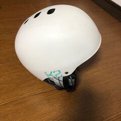 スノーボードヘルメット