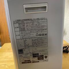 トヨトミ石油ファンヒーター2017年製の画像
