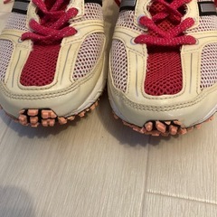アディダス  adidasランニングシューズ  アディゼロ　白xピンク25.0cmの画像
