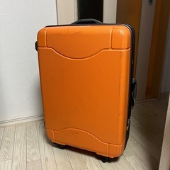 キャリーケースの画像