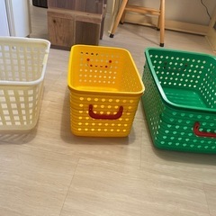 かご、オモチャ入れ、バスケット
の画像