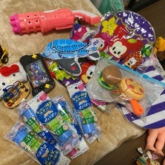 おもちゃ、ベビー用品色々の画像