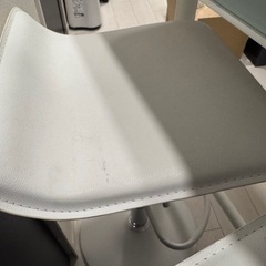 カウンターテーブル　チェア2脚セットの画像