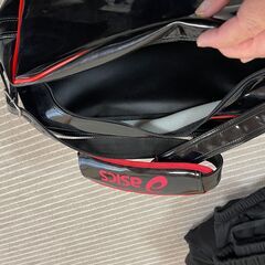 asics エナメルショルダー　籠球　の画像