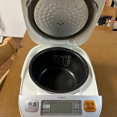 0円　ZOJIRUSHI  マイコン炊飯ジャー　の画像