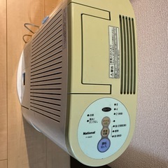 National ナショナル　除湿乾燥機