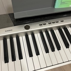 CASIO電子ピアノとピアノスタンド (さき) 公園西の鍵盤楽器、ピアノの中古あげます・譲ります｜ジモティーで不用品の処分