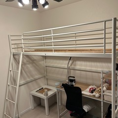 IKEA SVÄRTA スヴェルタ　ロフトベッド【引取に来れる方限定】 | フリマアプリ ラクマ