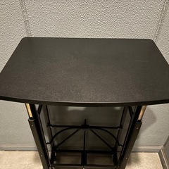 折り畳みスタンディングデスクの画像