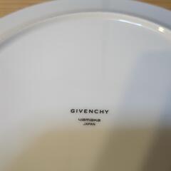 ★GIVENCHY お皿1枚  新品・未使用の画像