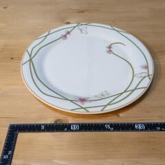 ★GIVENCHY お皿1枚  新品・未使用の画像