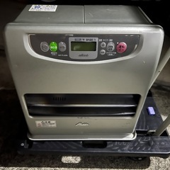 【お譲り先決定しました】アラジン　石油ファンヒーター 
