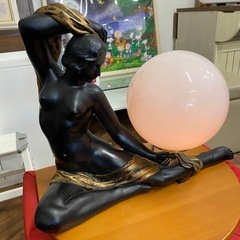 511 アンティークランプ 女性像