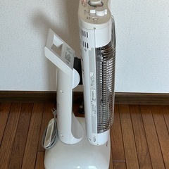 ダイキン　セラムヒート　ホワイト　遠赤外線暖房機　の画像