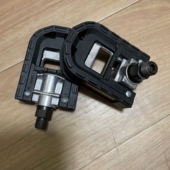 自転車ペダル