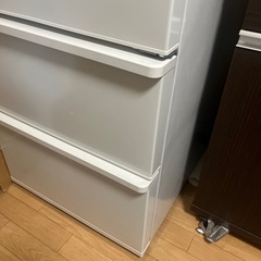 冷蔵庫 AQUA の画像