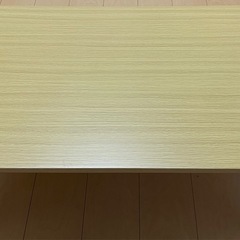 テーブルとラック
の画像