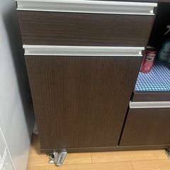 キャビネットの画像