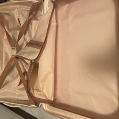 キャリーケースの画像