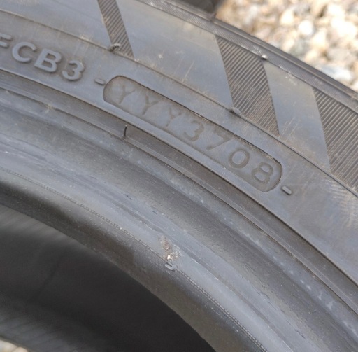 バリ山 夏タイヤ　ネオバ　 ヨコハマ　AD07 195/60R14 　NEOVA 4本セット