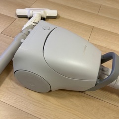 Panasonicの掃除機です。