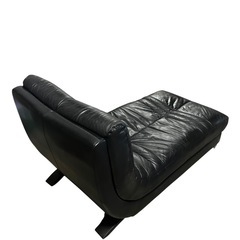 【ジ0211-15】レザー素材‼️1人掛けソファの画像