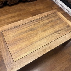 コーヒーテーブル