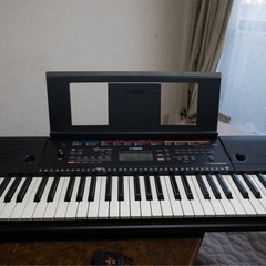 電子ピアノ