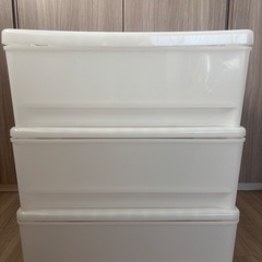 衣装ケース　ニトリ　収納ケース
