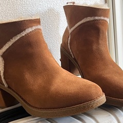 未使用に近いUGG ムートンブーツの画像