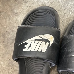 ナイキNIKEシャワーサンダルベナッシ26cmの画像