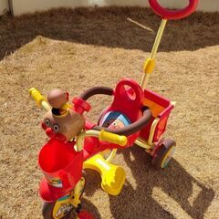 三輪車　わくわくアンパンマンごう　ピース