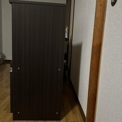 ☆ジモティ割あり☆ 食器棚ダークブラウンクリーニング済YJ5263 (リユースのサカイ八街) 榎戸の収納家具《食器棚 、キッチン収納》の中古あげます・譲ります｜ジモティーで不用品の処分
