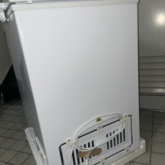 ♦︎お引渡し完了 ¥17,000♦︎★早い者勝ち！美品★業務用大手メーカー★冷凍ストッカー 上開き 小型 RCY-106 レマコム フリーズブル 業務用 冷凍庫 横型 106L -20℃ 急速冷凍機能 業務用冷凍庫の画像