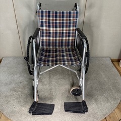 【342】チェック柄介助用車椅子