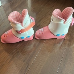 スキーブーツ　ジュニア用　子供用の画像