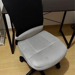 オフィスチェア　椅子