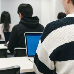 【未経験可】IT企業の社員研修講師を募集します！春～夏期間　の画像